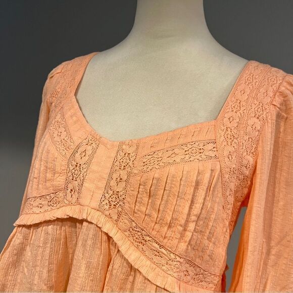 American Eagle salmon color lace crop‎ top size XXS - Picture 2 of 13